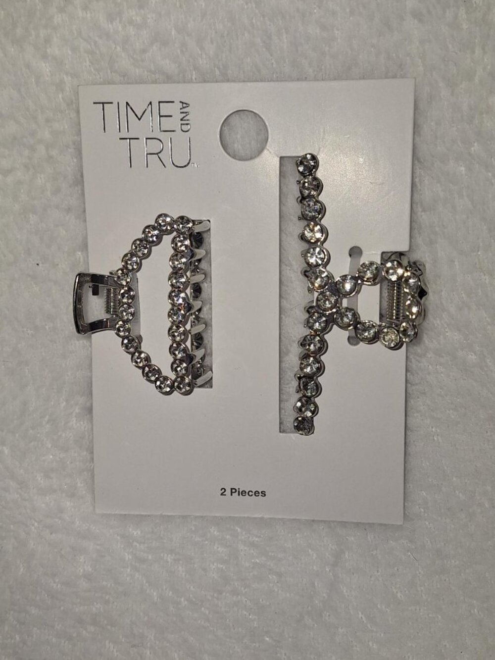 Set of 3 NWT rhinestone hair accessories | Hair Clip Lot | Assorted hair clips - Picture 4 of 4